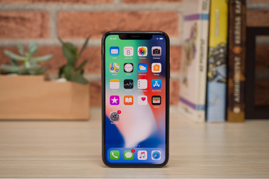 , Apple przyznaje, że dotykowy ekran zawodzi na niektórych iPhone’ach X